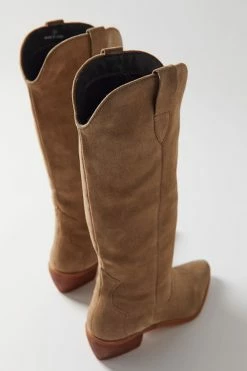 Hot Sale ✨ Urban Outfitters ???? Women's UO Sierra Cowboy Boot Taupe ???? 8 Hot Sale ✨ Urban Outfitters ???? Women's UO Sierra Cowboy Boot Taupe ???? -Vagabond Shoemakers Sales unnamed file 1057