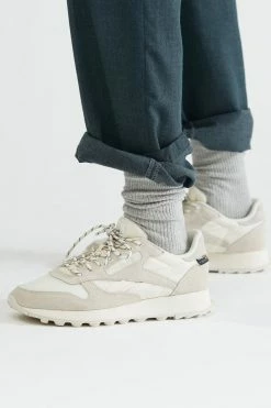 Best Pirce ???? Women's Reebok Classic Leather Winterized ???? Sneaker Classic White + Classic White + Stucco ????
