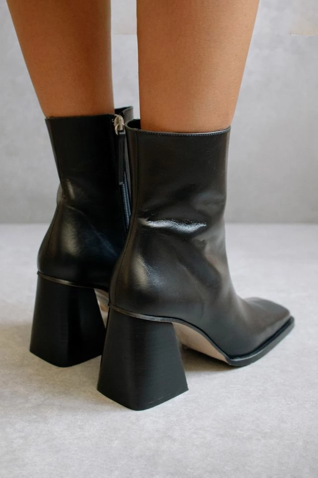 Outlet ❤️ Women's ALOHAS South Leather Ankle Boot Black ❤️ 4 Outlet ❤️ Women's ALOHAS South Leather Ankle Boot Black ❤️ - Image 2