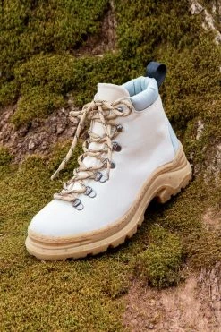 Best Pirce ???? Women's Thesus The Weekend Boot Allegra ????