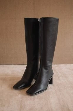 Wholesale ???? Women's ALOHAS East Leather Knee High Boot Corn Black ????