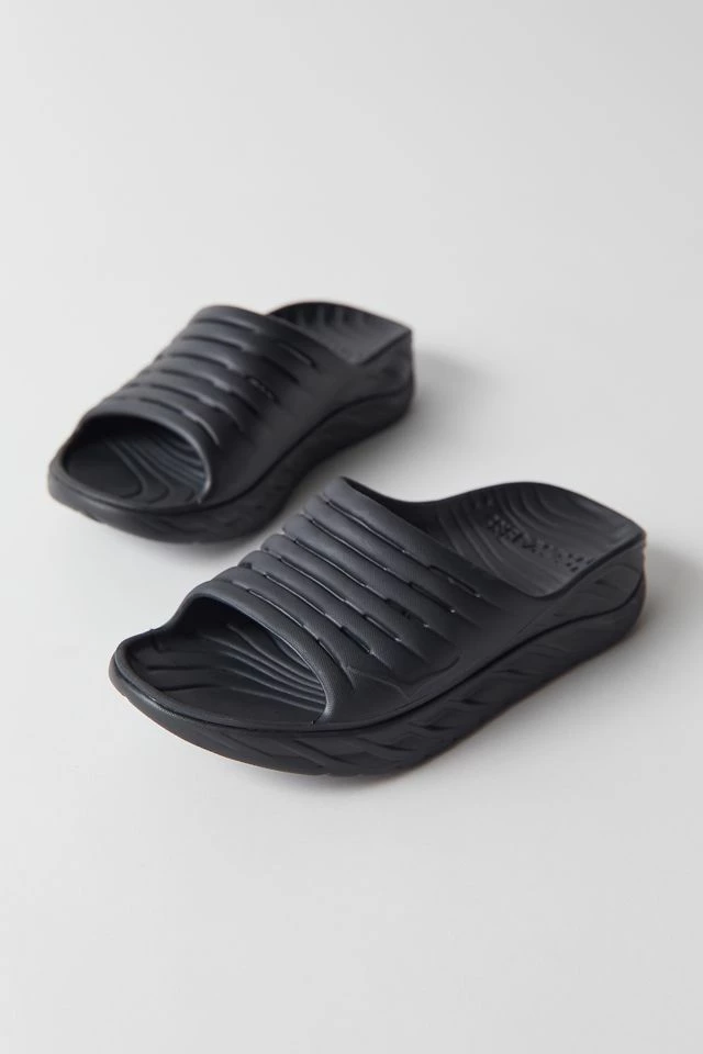 Flash Sale ⌛ HOKA ONE ONE® ???? Women's HOKA ONE ONE® Ora Recovery Slide ???? Sandal Black ???? 5 Flash Sale ⌛ HOKA ONE ONE® ???? Women's HOKA ONE ONE® Ora Recovery Slide ???? Sandal Black ???? - Image 3