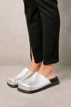 Dr. Martens Sales 2 Flash Sale ❤️ Women's ALOHAS Whiz Leather Mule Shimmer Silver ❤️
