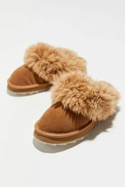 Best deal ???? Women's EMU Australia Jolie Sharky Curly Slippers Chestnut ????