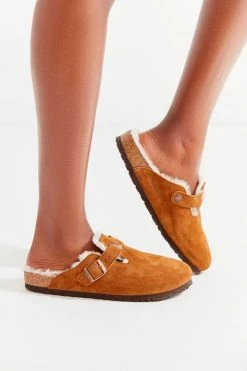 Cheapest ❤️ Women's Birkenstock Shearling Boston Clog Mink ???? -Vagabond Shoemakers Sales unnamed file 2272