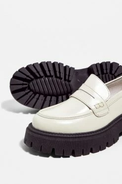 Cheap ???? Urban Outfitters ???? Women's UO Marcy Ecru Loafer White ✔️ -Vagabond Shoemakers Sales unnamed file 2289