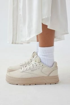 Wholesale ???? Women's Reebok Club C Double Geo ???? Women’s ???? Sneaker Chalk + Alabaster + Soft Ecru ????