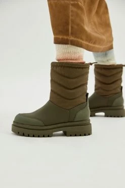 Flash Sale ✔️ Women's Rocket ???? Dog Dita Snow Boot Olive ???? -Vagabond Shoemakers Sales unnamed file 598