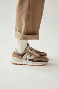 Buy ???? Women's New Balance 57/40 ???? Sneaker Mushroom + Black Coffee + White ???? -Vagabond Shoemakers Sales unnamed file 71