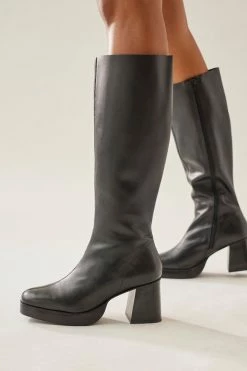 Promo ❤️ Urban Outfitters ???? Women's UO Lara Zip Tall Boot Black ????