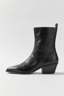 Cheapest ✔️ Women's Steve Madden Kendal Western Boot Black ???? 8 Cheapest ✔️ Women's Steve Madden Kendal Western Boot Black ???? -Vagabond Shoemakers Sales unnamed file 879